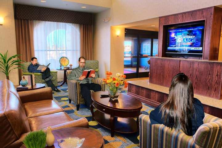 Hampton Inn & Suites Ланкастер Интерьер фото